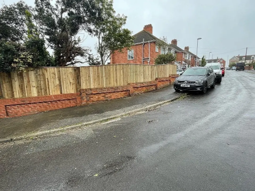 Fencing Contractors In Weymouth 04 Medium